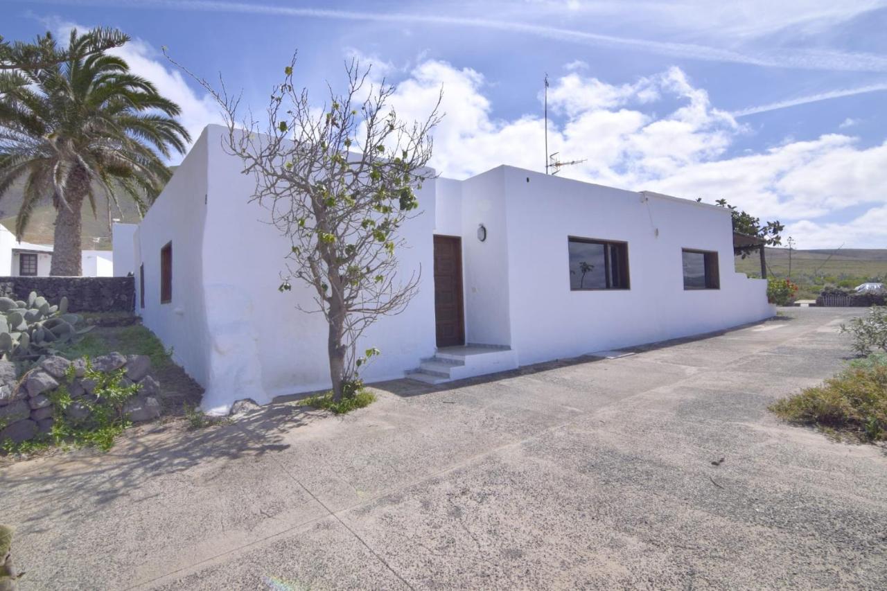 Casa Famara Villa Teguise  Ngoại thất bức ảnh